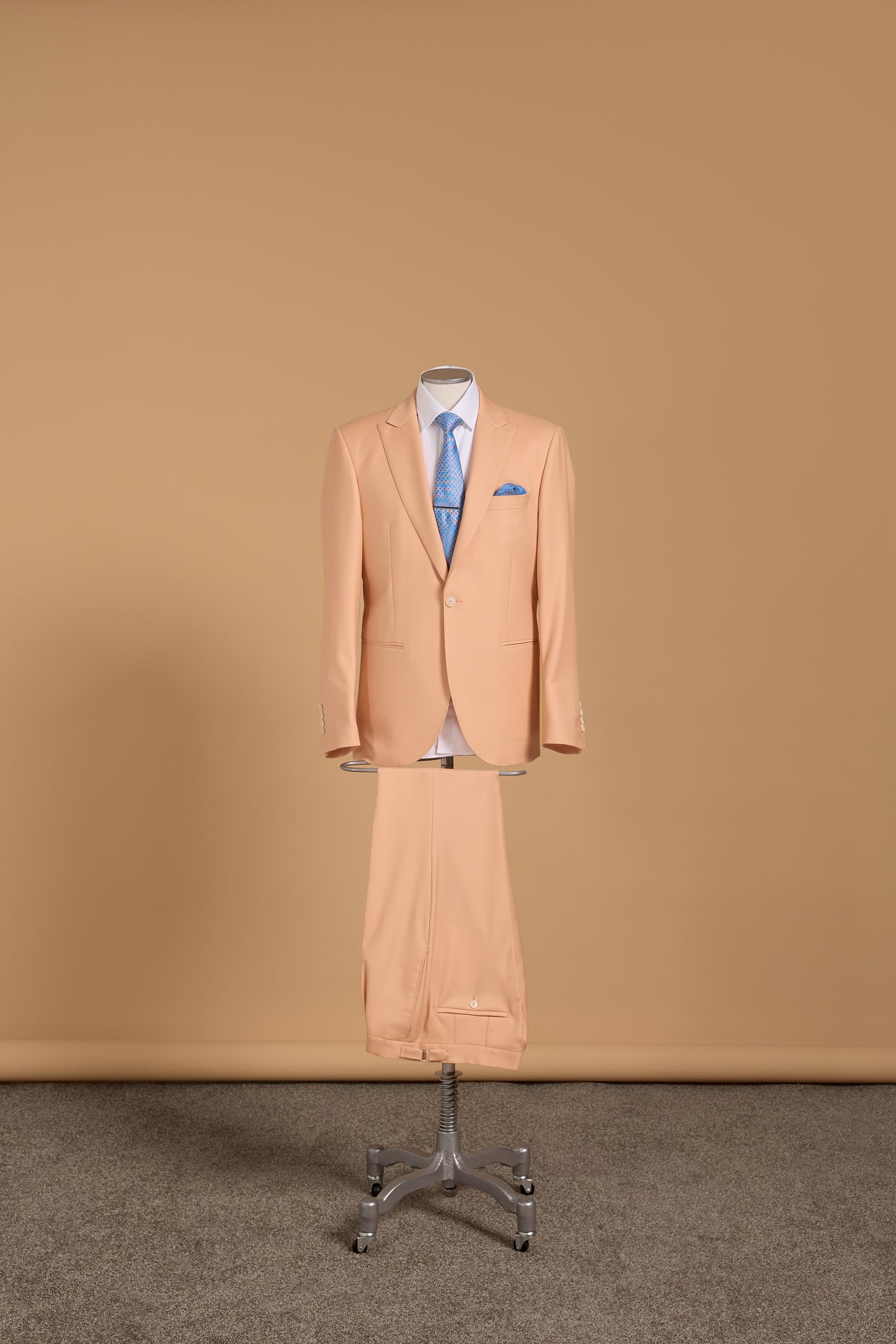 VERDI PEACH WOOL SUIT