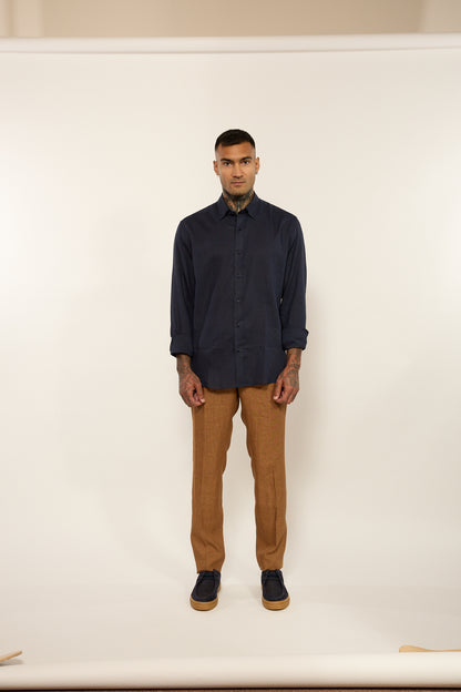 Linen Shirt in Navy Blue